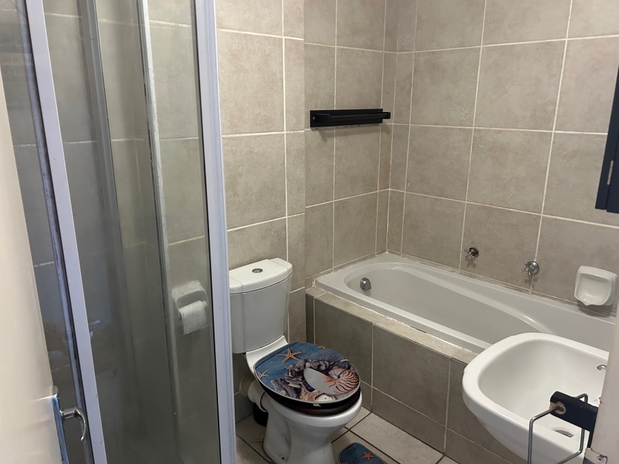 2 Bedroom Property for Sale in Parklands Western Cape